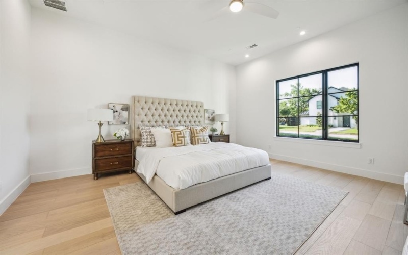 3379 Townsend Drive, Dallas, TX 75229, 4 Bedrooms Bedrooms, ,3 BathroomsBathrooms,Residential,For Sale,3379 Townsend Drive,20937997