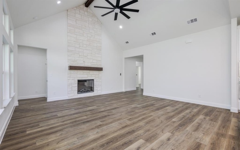 1790 (hemlock) Cr-2320, Terrell, TX 75160, 4 Bedrooms Bedrooms, ,3 BathroomsBathrooms,Residential,For Sale,1790 (hemlock) Cr-2320,20938036