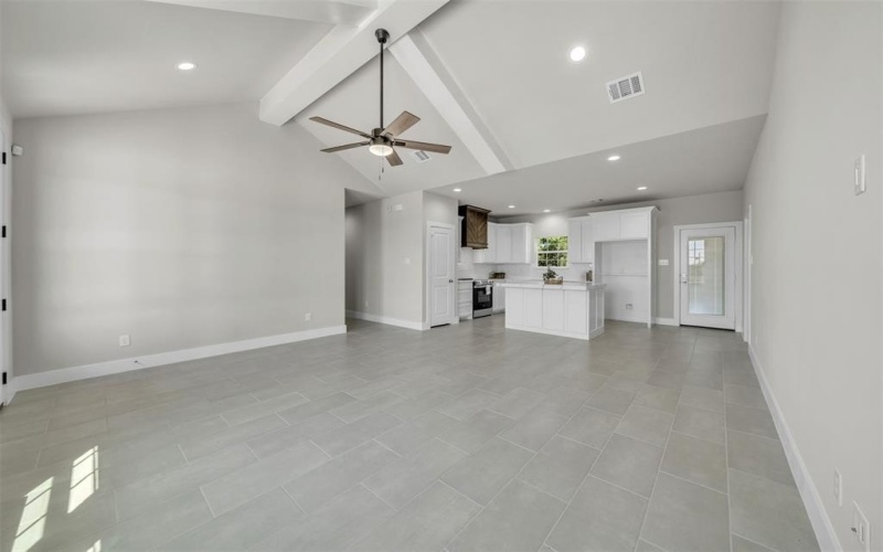 494 Cumberland Trail, Bridgeport, TX 76458, 3 Bedrooms Bedrooms, ,2 BathroomsBathrooms,Residential,For Sale,494 Cumberland Trail,20943681