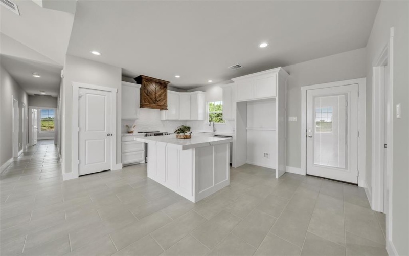 498 Cumberland Trail, Bridgeport, TX 76458, 3 Bedrooms Bedrooms, ,2 BathroomsBathrooms,Residential,For Sale,498 Cumberland Trail,20943712