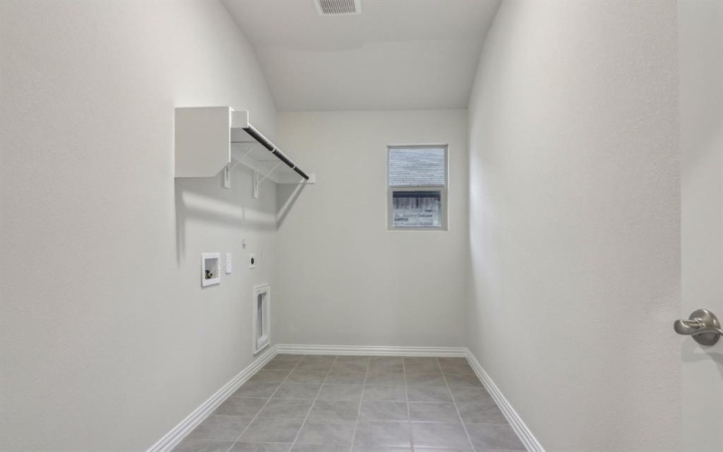 951 Lily Lane, Lavon, TX 75166, 4 Habitaciones Habitaciones , ,3 BañosBaños,Residential,En Venta,951 Lily Lane,20946060