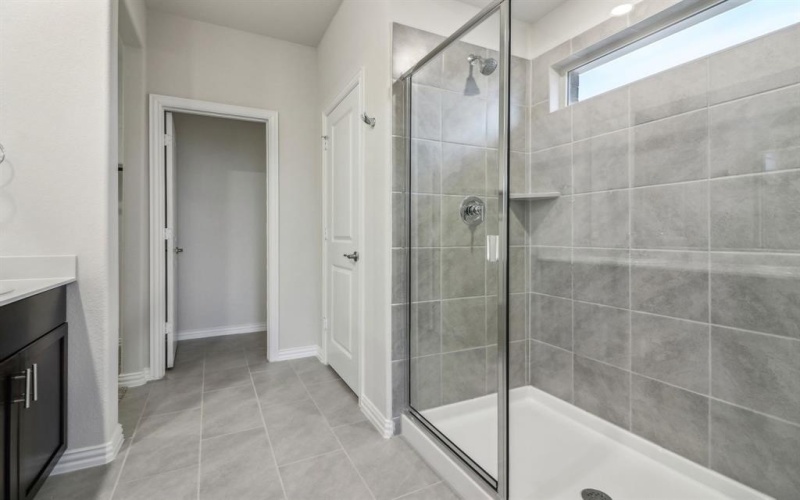 951 Lily Lane, Lavon, TX 75166, 4 Habitaciones Habitaciones , ,3 BañosBaños,Residential,En Venta,951 Lily Lane,20946060