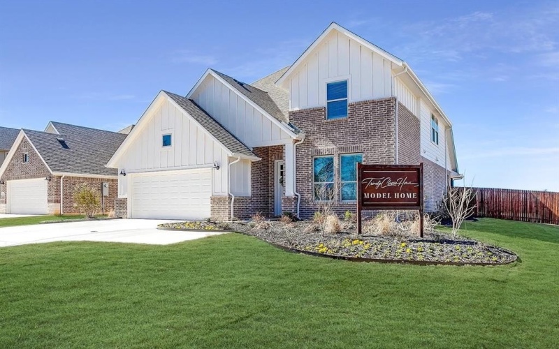 449 Smith Road, Springtown, TX 76082, 4 Bedrooms Bedrooms, ,2 BathroomsBathrooms,Residential,For Sale,449 Smith Road,20947835