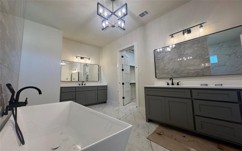 1037 Woodland Road, Weatherford, TX 76088, 3 Habitaciones Habitaciones , ,2 BañosBaños,Residential,En Venta,1037 Woodland Road,20949400