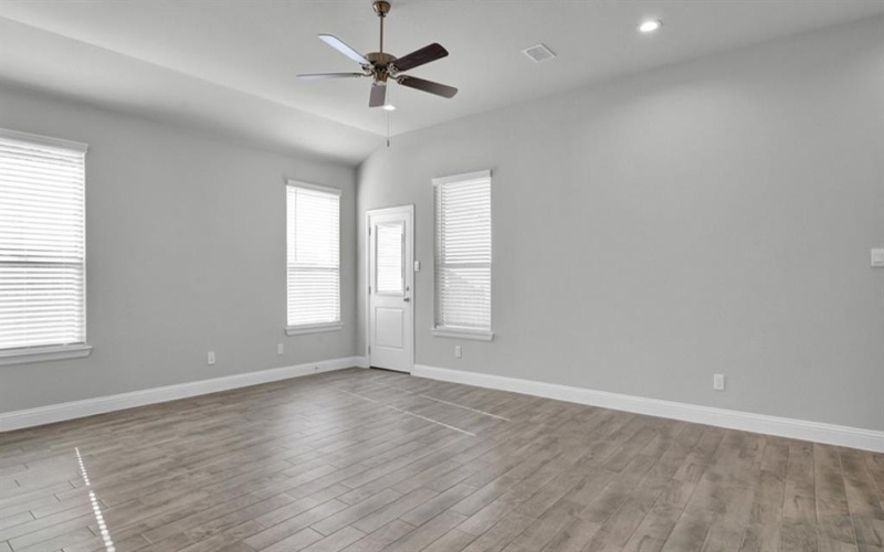 11205 ORCHARD Lane, Justin, TX 76247, 4 Habitaciones Habitaciones , ,3 BañosBaños,Residential,En Venta,11205 ORCHARD Lane,20951219