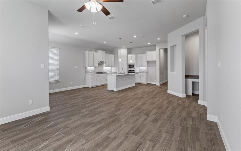 11209 ORCHARD Lane, Justin, TX 76247, 4 Bedrooms Bedrooms, ,2 BathroomsBathrooms,Residential,For Sale,11209 ORCHARD Lane,20951267
