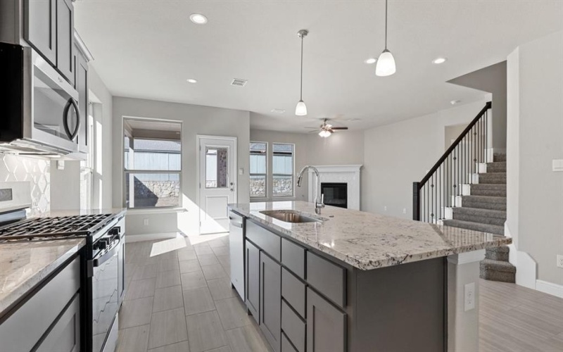 11213 ORCHARD Lane, Justin, TX 76247, 5 Bedrooms Bedrooms, ,3 BathroomsBathrooms,Residential,For Sale,11213 ORCHARD Lane,20951547