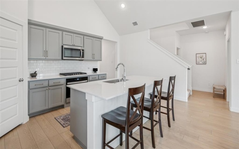 14708 Blanco Bistro Street, Fort Worth, TX 76052, 4 Habitaciones Habitaciones , ,3 BañosBaños,Residential,En Venta,14708 Blanco Bistro Street,20951553
