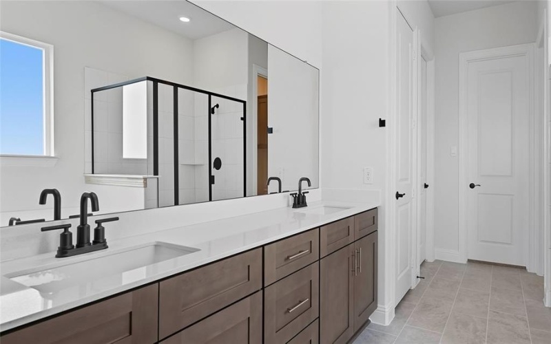 3120 Larry Lott Boulevard, Royse City, TX 75189, 5 Bedrooms Bedrooms, ,5 BathroomsBathrooms,Residential,For Sale,3120 Larry Lott Boulevard,0,20952309