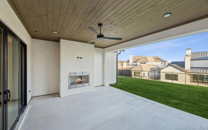 9629 Saint Michel Lane, Fort Worth, TX 76126, 4 Habitaciones Habitaciones , ,5 BañosBaños,Residential,En Venta,9629 Saint Michel Lane,20952508