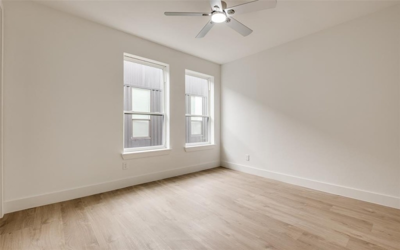2015 N Prairie Avenue #107, Dallas, TX 75204, 2 Bedrooms Bedrooms, ,2 BathroomsBathrooms,Residential,For Sale,2015 N Prairie Avenue,20952552