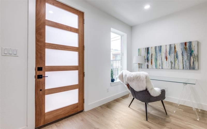 2015 N Prairie Avenue #107, Dallas, TX 75204, 2 Bedrooms Bedrooms, ,2 BathroomsBathrooms,Residential,For Sale,2015 N Prairie Avenue,20952552