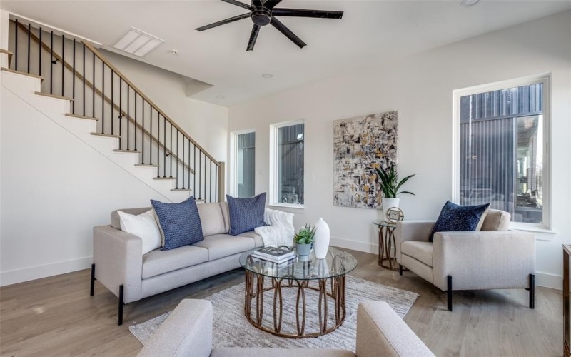 2015 N Prairie Avenue #107, Dallas, TX 75204, 2 Bedrooms Bedrooms, ,2 BathroomsBathrooms,Residential,For Sale,2015 N Prairie Avenue,20952552
