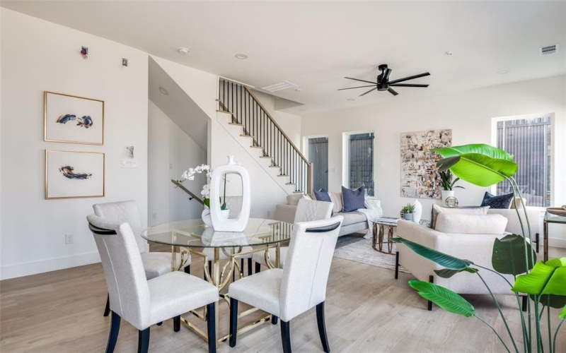 2015 N Prairie Avenue #107, Dallas, TX 75204, 2 Bedrooms Bedrooms, ,2 BathroomsBathrooms,Residential,For Sale,2015 N Prairie Avenue,20952552