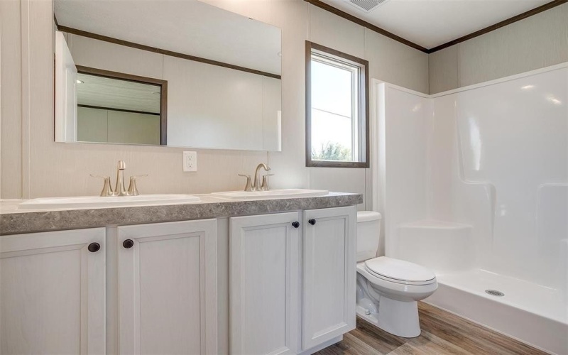 5701 Texas Trail, Granbury, TX 76048, 2 Habitaciones Habitaciones , ,2 BañosBaños,Residential,En Venta,5701 Texas Trail,20952657