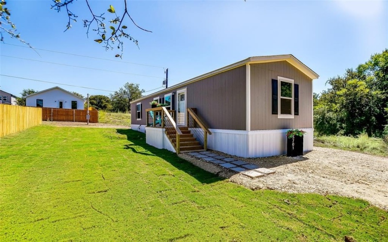 5701 Texas Trail, Granbury, TX 76048, 2 Habitaciones Habitaciones , ,2 BañosBaños,Residential,En Venta,5701 Texas Trail,20952657