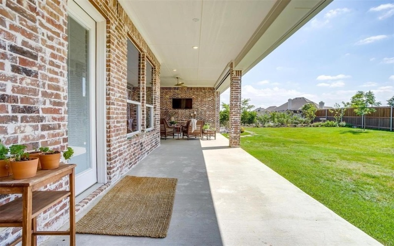 11008 Familia Real Drive, Benbrook, TX 76126, 3 Bedrooms Bedrooms, ,2 BathroomsBathrooms,Residential,For Sale,11008 Familia Real Drive,20952743