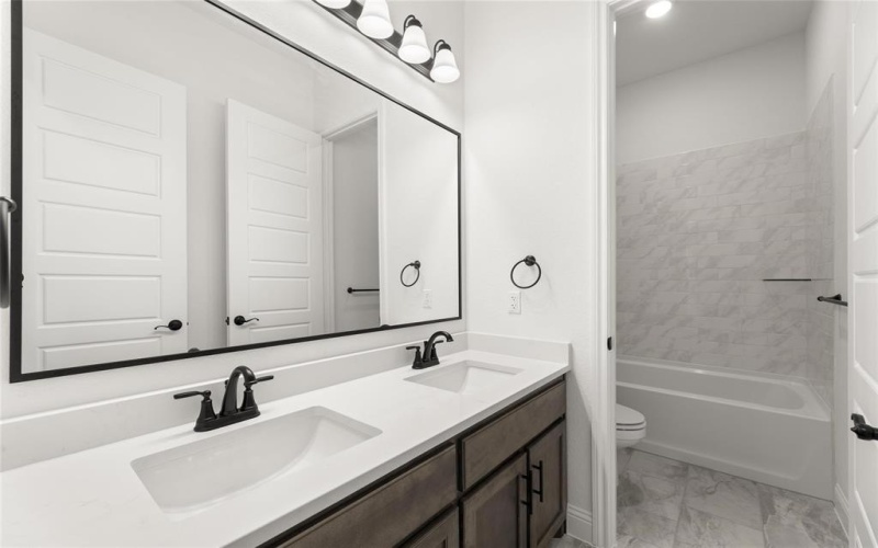 145 Knoll Trail, Gunter, TX 75058, 3 Habitaciones Habitaciones , ,2 BañosBaños,Residential,En Venta,145 Knoll Trail,20952878