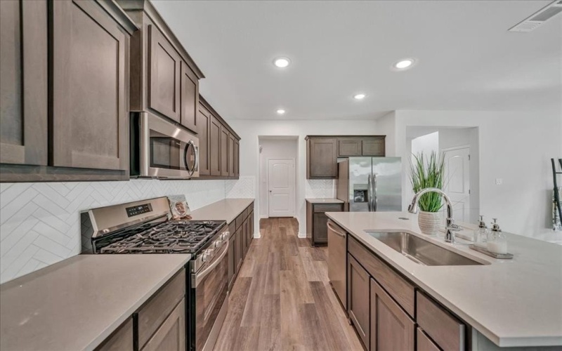 3525 Columbus Street, Gainesville, TX 76240, 4 Bedrooms Bedrooms, ,3 BathroomsBathrooms,Residential,For Sale,3525 Columbus Street,20952965