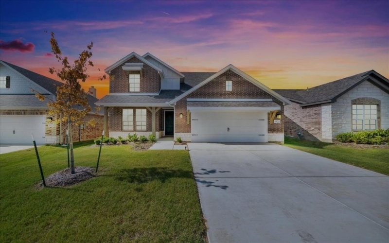 3525 Columbus Street, Gainesville, TX 76240, 4 Bedrooms Bedrooms, ,3 BathroomsBathrooms,Residential,For Sale,3525 Columbus Street,20952965