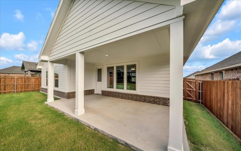 3525 Columbus Street, Gainesville, TX 76240, 4 Bedrooms Bedrooms, ,3 BathroomsBathrooms,Residential,For Sale,3525 Columbus Street,20952965