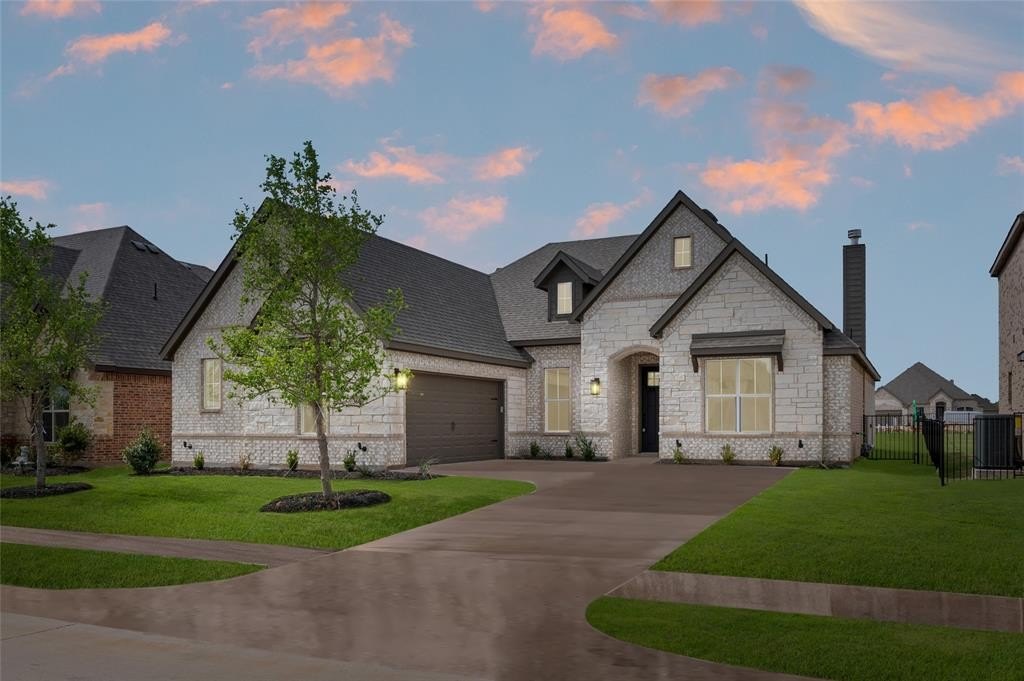 366 Paddle Boat Drive, Granbury, TX 76048, 3 Bedrooms Bedrooms, ,2 BathroomsBathrooms,Residential,For Sale,366 Paddle Boat Drive,20953127
