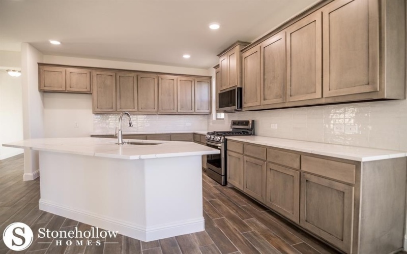 2116 Spyglass Drive, Royse City, TX 75189, 4 Bedrooms Bedrooms, ,3 BathroomsBathrooms,Residential,For Sale,2116 Spyglass Drive,20953262