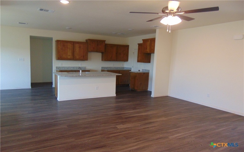 3101 Salt Fork Drive, Killeen, TX 76549, 4 Habitaciones Habitaciones , ,2 BañosBaños,Residential,En Venta,3101 Salt Fork Drive,581736