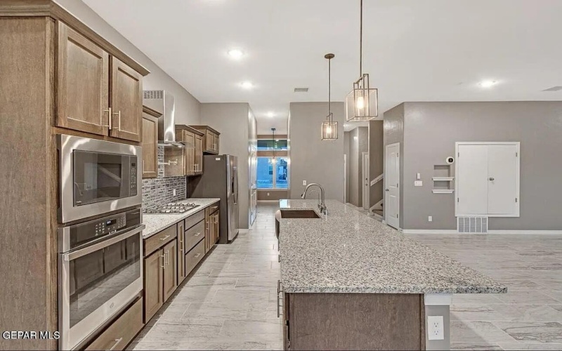 15221 Conviction Avenue, El Paso, TX 79938, 5 Bedrooms Bedrooms, ,3 BathroomsBathrooms,Residential,For Sale,15221 Conviction Avenue,923610