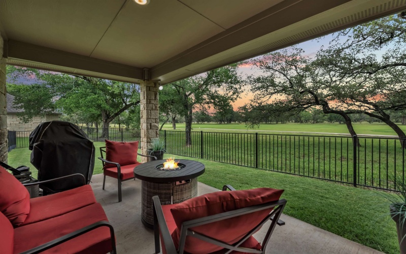 116 Tom Kite Drive, Burnet, TX 78611, 3 Bedrooms Bedrooms, ,2 BathroomsBathrooms,Residential,For Sale,116 Tom Kite Drive,173641