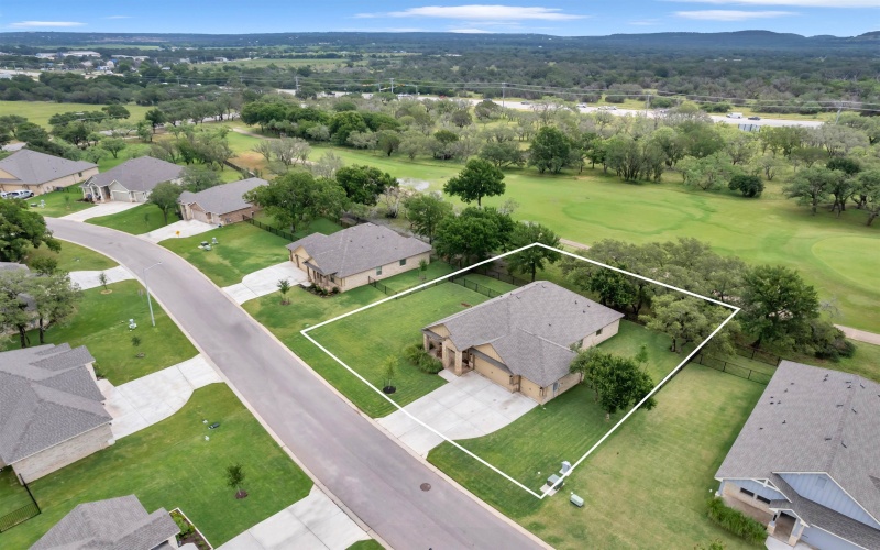 116 Tom Kite Drive, Burnet, TX 78611, 3 Bedrooms Bedrooms, ,2 BathroomsBathrooms,Residential,For Sale,116 Tom Kite Drive,173641