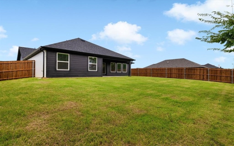 808 Tesslynn Avenue, Godley, TX 76044, 3 Bedrooms Bedrooms, ,2 BathroomsBathrooms,Residential,For Sale,808 Tesslynn Avenue,0,20953353