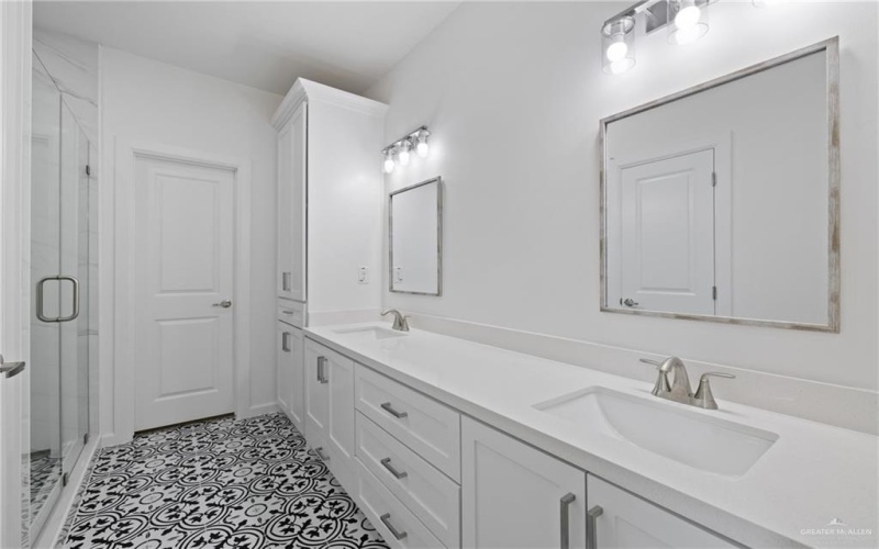 1122 Washington Avenue, Mission, TX 78572, 3 Bedrooms Bedrooms, ,2 BathroomsBathrooms,Residential,For Sale,1122 Washington Avenue,472581