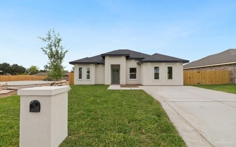 1122 Washington Avenue, Mission, TX 78572, 3 Bedrooms Bedrooms, ,2 BathroomsBathrooms,Residential,For Sale,1122 Washington Avenue,472581