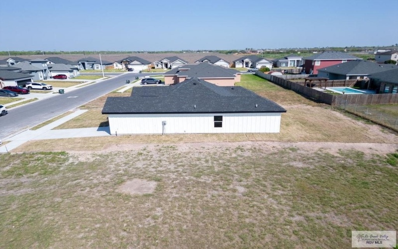 8713 SWAN LAKE DR, HARLINGEN, TX 78552, 3 Bedrooms Bedrooms, ,2 BathroomsBathrooms,Residential,For Sale,8713 SWAN LAKE DR,29765604