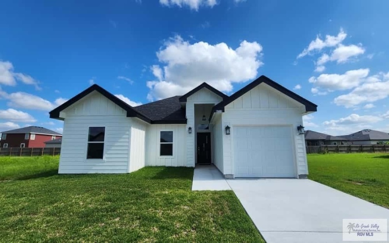 8713 SWAN LAKE DR, HARLINGEN, TX 78552, 3 Bedrooms Bedrooms, ,2 BathroomsBathrooms,Residential,For Sale,8713 SWAN LAKE DR,29765604