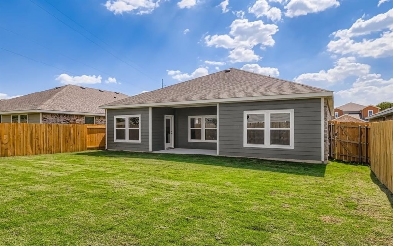 511 Suffolk Drive, Ferris, TX 75125, 3 Habitaciones Habitaciones , ,2 BañosBaños,Residential,En Venta,511 Suffolk Drive,0,20953586