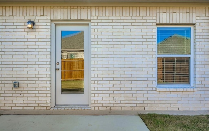 306 Amberville Drive, Red Oak, TX 75154, 4 Habitaciones Habitaciones , ,2 BañosBaños,Residential,En Venta,306 Amberville Drive,0,20953603