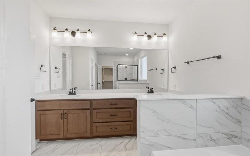 213 Yaupon Holly Street, Lavon, TX 75166, 4 Bedrooms Bedrooms, ,3 BathroomsBathrooms,Residential,For Sale,213 Yaupon Holly Street,0,20953648