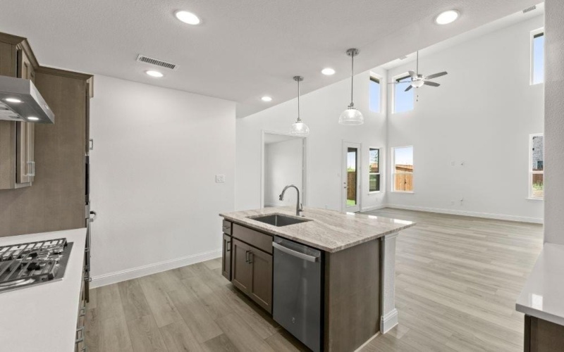 3018 Wallis Drive, Melissa, TX 75454, 5 Bedrooms Bedrooms, ,3 BathroomsBathrooms,Residential,For Sale,3018 Wallis Drive,20953651