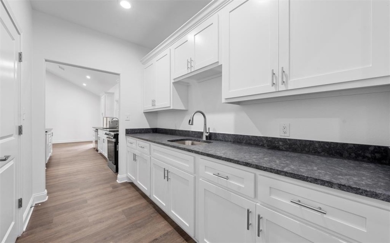 1698 Rogers Hill Road, Waco, TX 76705, 3 Habitaciones Habitaciones , ,2 BañosBaños,Residential,En Venta,1698 Rogers Hill Road,20953659