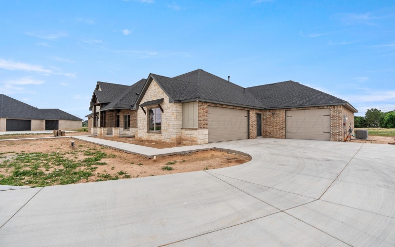 11765 Turtle Bay Drive, Amarillo, TX 79119, 5 Bedrooms Bedrooms, ,3 BathroomsBathrooms,Residential,For Sale,11765 Turtle Bay Drive,25-4952