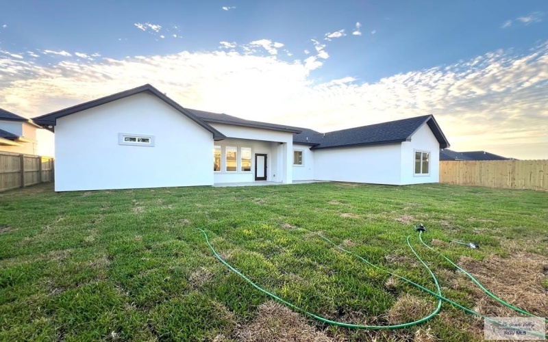 6168 MACKENNA DR, BROWNSVILLE, TX 78526, 4 Habitaciones Habitaciones , ,3 BañosBaños,Residential,En Venta,6168 MACKENNA DR,29765610