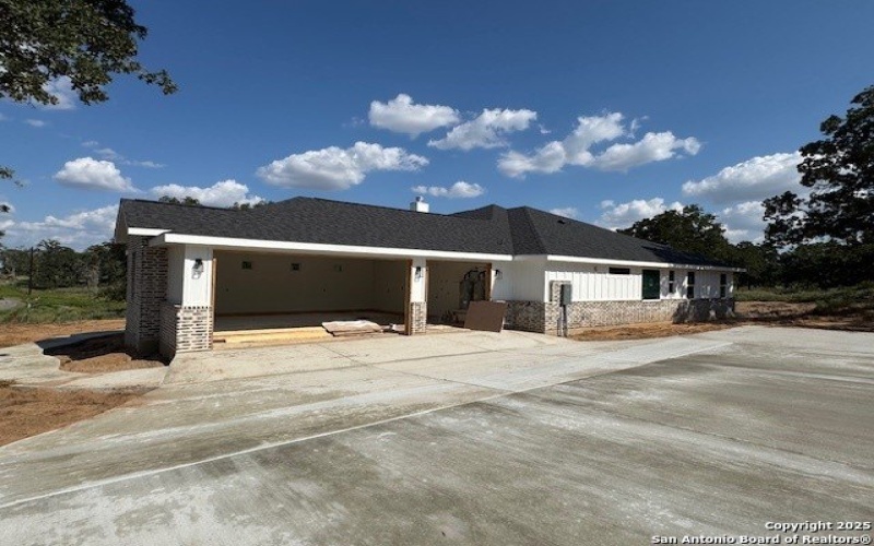 161 Timber Place, La Vernia, TX 78121, 4 Bedrooms Bedrooms, ,3 BathroomsBathrooms,Residential,For Sale,161 Timber Place,0,1871827