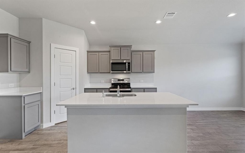 1772 RIVER BEND Road, Burleson, TX 76028, 4 Bedrooms Bedrooms, ,2 BathroomsBathrooms,Residential,For Sale,1772 RIVER BEND Road,20952537
