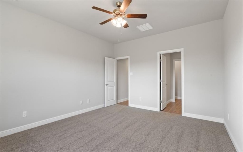 1753 RIVER BEND Road, Burleson, TX 76028, 4 Bedrooms Bedrooms, ,2 BathroomsBathrooms,Residential,For Sale,1753 RIVER BEND Road,20952842