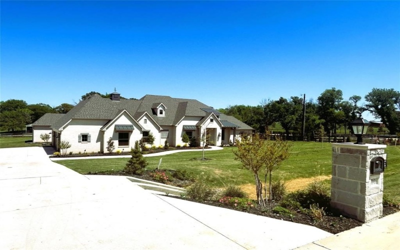 9604 Hester Lane, Argyle, TX 76226, 4 Bedrooms Bedrooms, ,3 BathroomsBathrooms,Residential,For Sale,9604 Hester Lane,20954050
