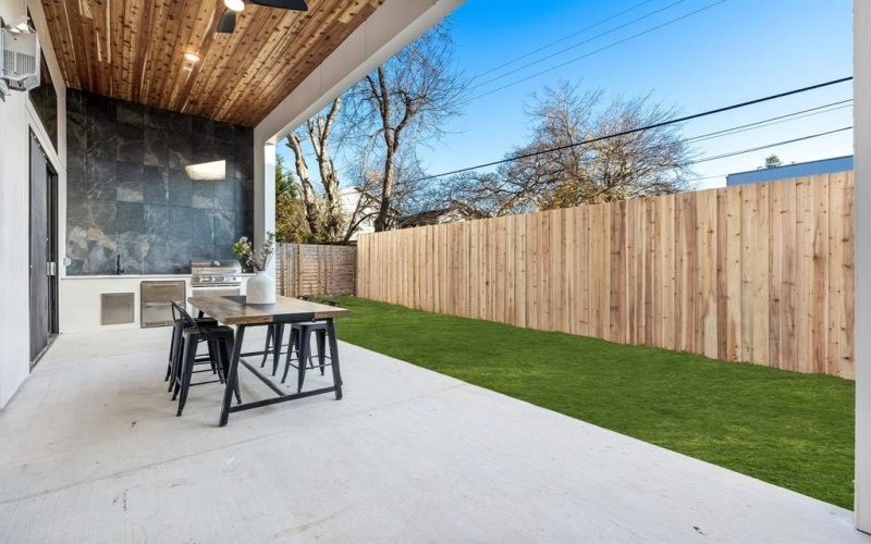 3940 N Cresthaven, Dallas, TX 75209, 5 Habitaciones Habitaciones , ,6 BañosBaños,Residential,En Venta,3940 N Cresthaven,20954136