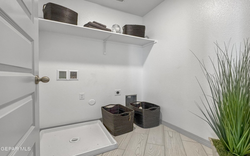 14940 Concept Court, El Paso, TX 79938, 5 Bedrooms Bedrooms, ,2 BathroomsBathrooms,Residential,For Sale,14940 Concept Court,923690
