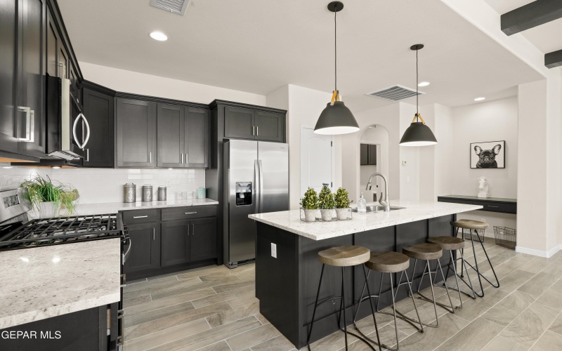 14924 Hill Ridge Court, El Paso, TX 79938, 3 Habitaciones Habitaciones , ,2 BañosBaños,Residential,En Venta,14924 Hill Ridge Court,923710